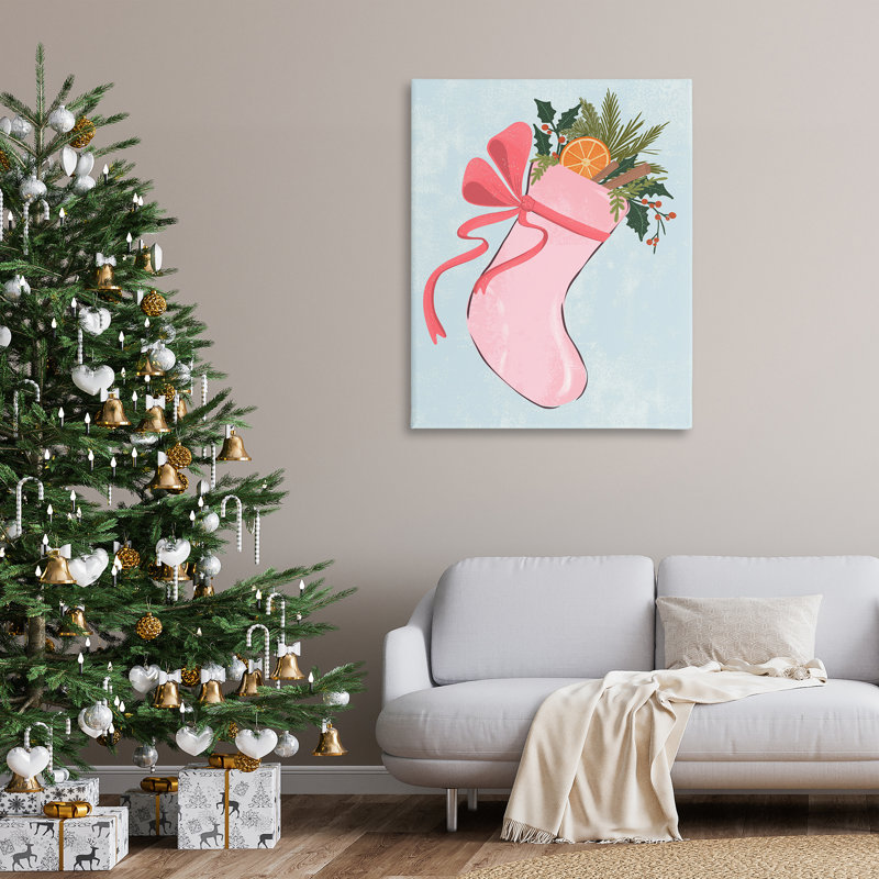 Art mural en toile rose avec bas de Noël par Nikita Jariwala, H 48 po x l 36 po