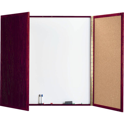 Tableau blanc fermé pour armoire