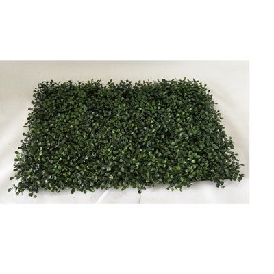 Artificial Hedge, size 24" X 16"