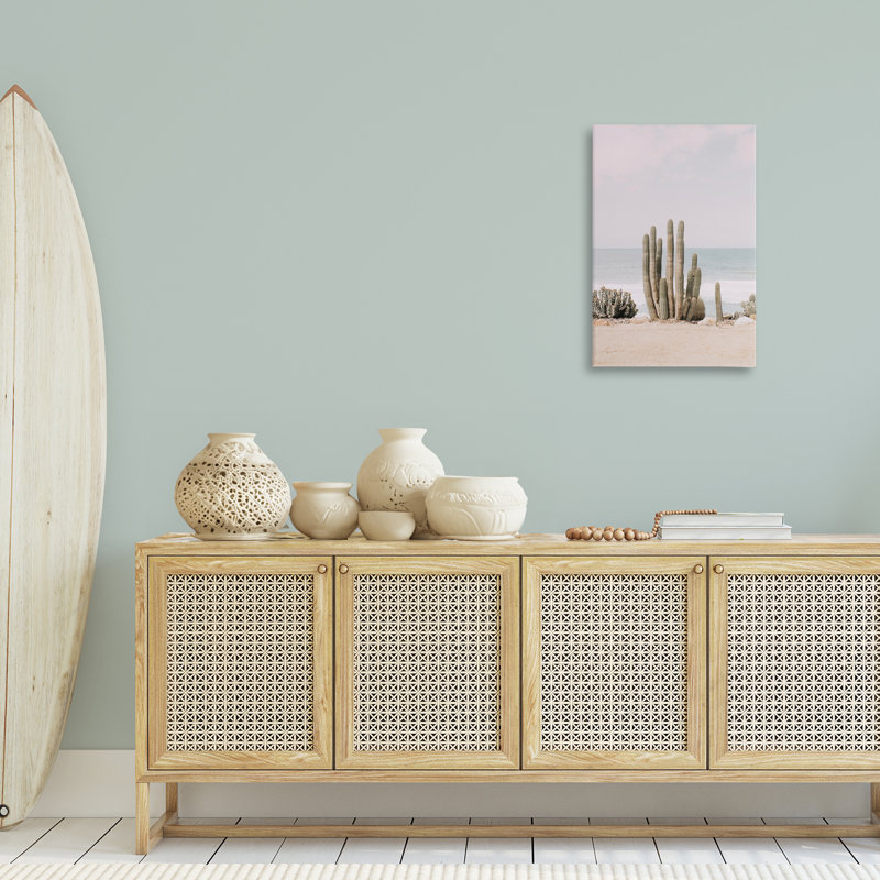 «Cactus on Beach Shore», art mural sur toile par Sissi et Seb, H 30 po x l 20 po