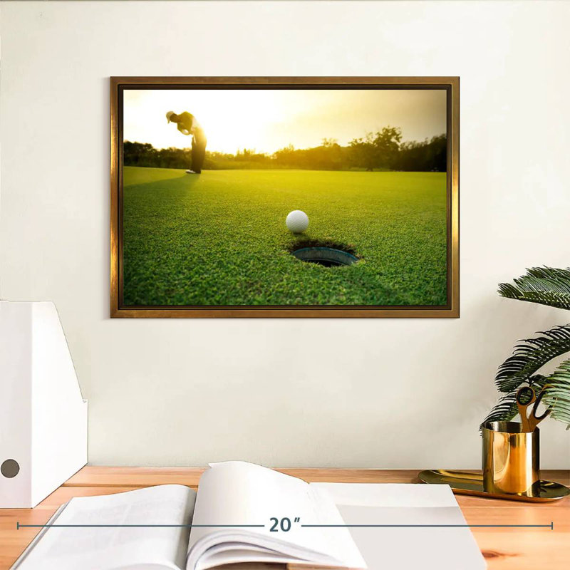 Coup de balle de golf, Cadre flottant doré, 13 po x 9 po