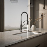 Tournant Single Handle Pull Down Kitchen Faucet