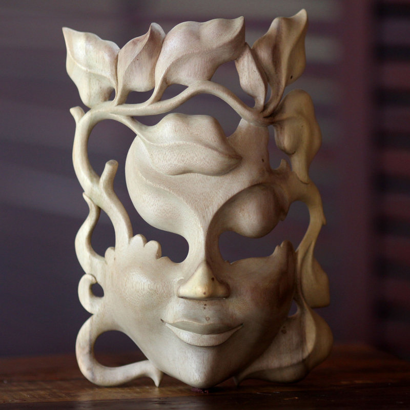 Masque de bois floral Daryl
