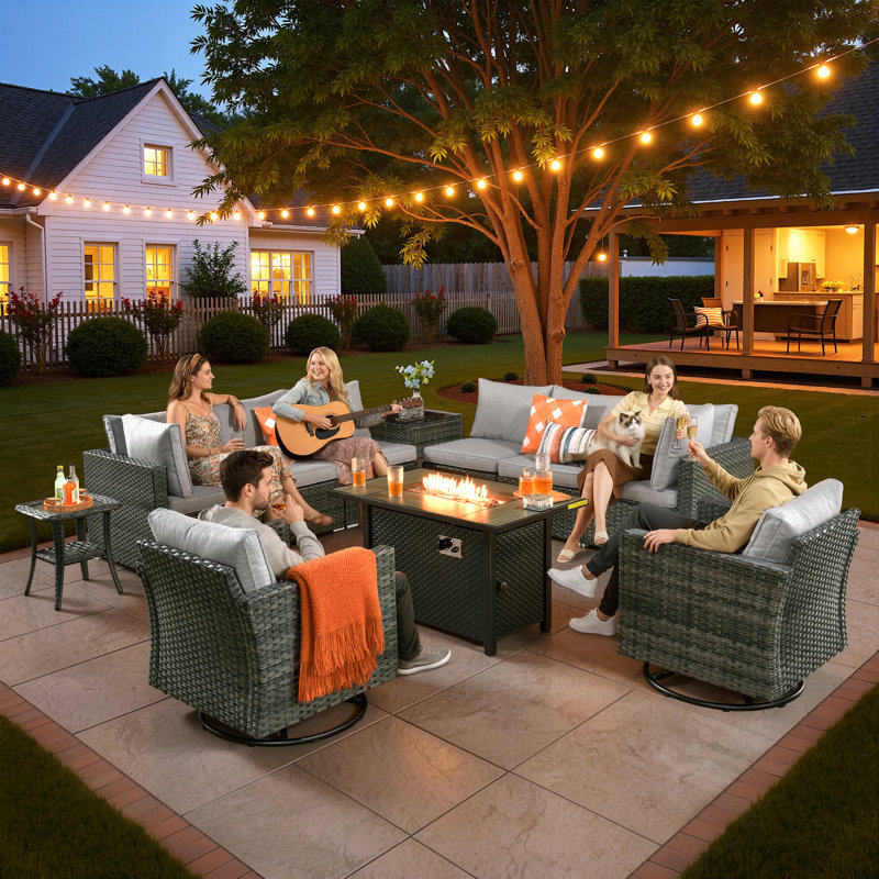Ensemble de conversation de terrasse modulaire en osier 11 pièces avec table de foyer et chaises berçantes Aliva, ensemble modulaire pour 8 personnes