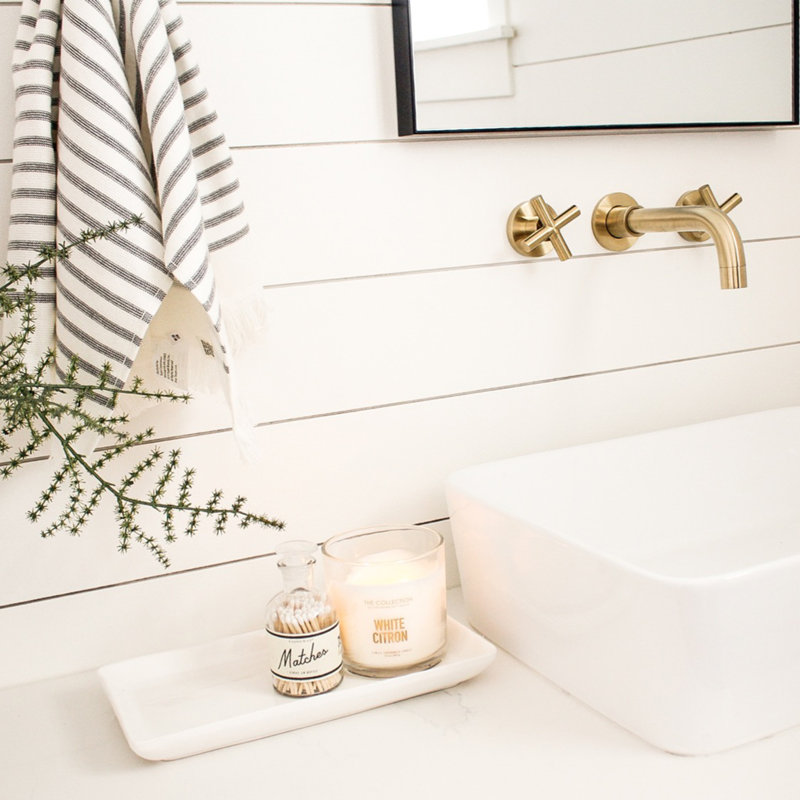 2-handle Bathroom Faucet, Or brossé