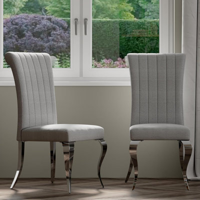 Luxueux ensemble de 2 chaises de salle à manger grises avec pieds argentés