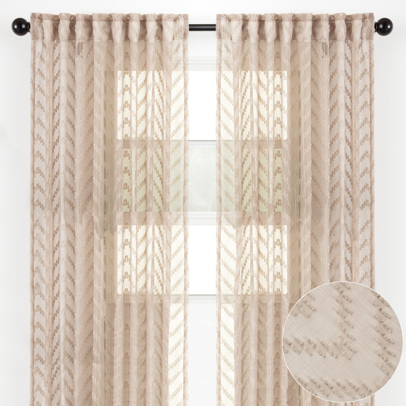 Rideaux transparents géométriques Mannsville, Perle verte, 52 po x 108 po