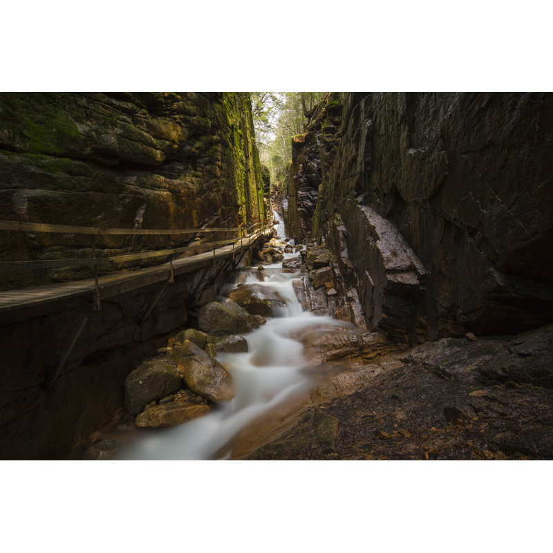 Gorge de canal ondulé par Baber, H 20 po x l 30 po