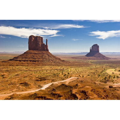 Monument Valley by Lightpix