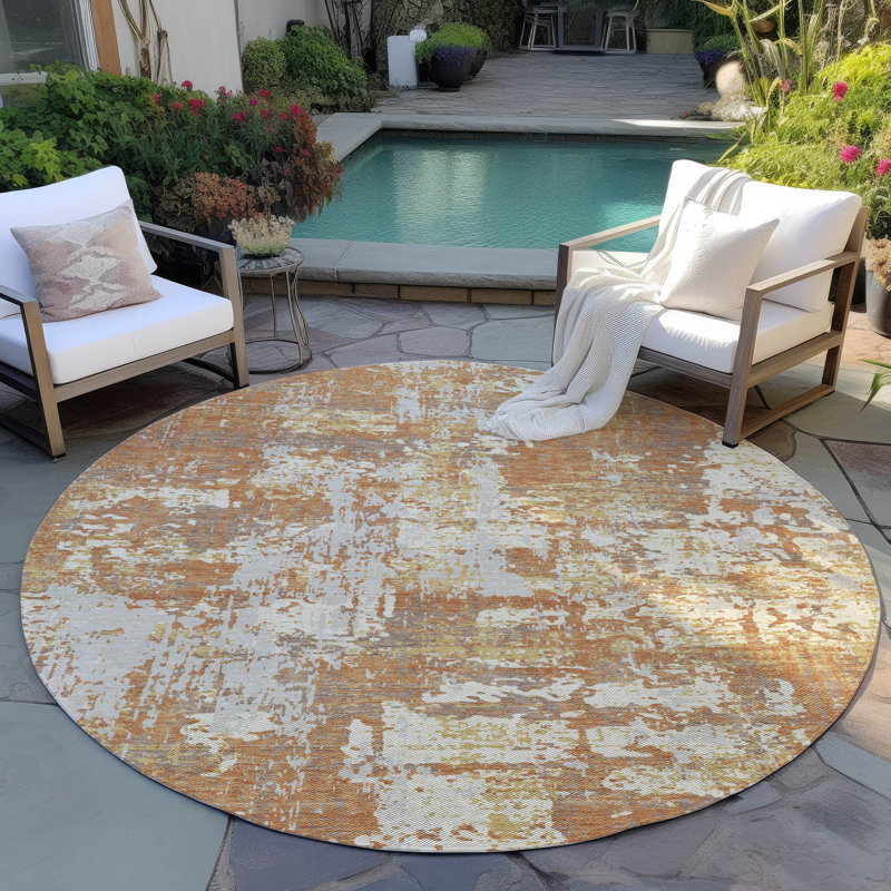 Tapis intérieur / extérieur orange Caelan , 2 pi 6 po x 3 pi 10 po