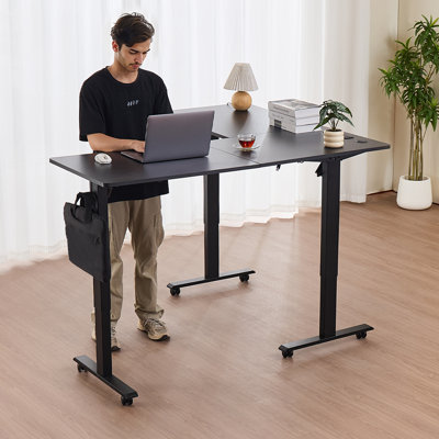 Bureau de jeu de coin électrique en L à hauteur ajustable avec roulettes