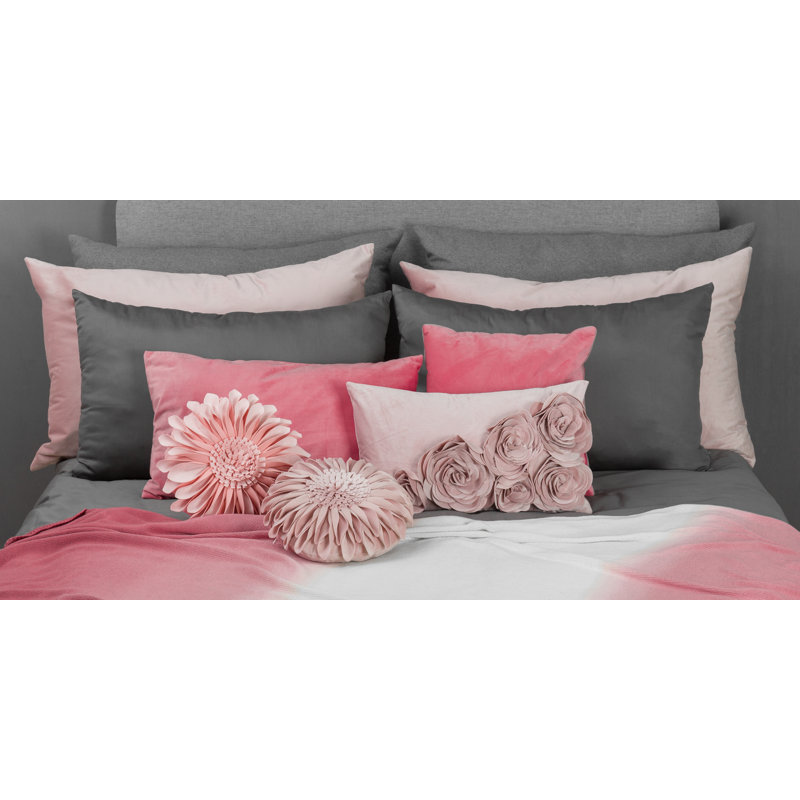 Housse et insert décoratif décoratif 3D Floral, H 14 po x l 14 po, Rose pêche - velours