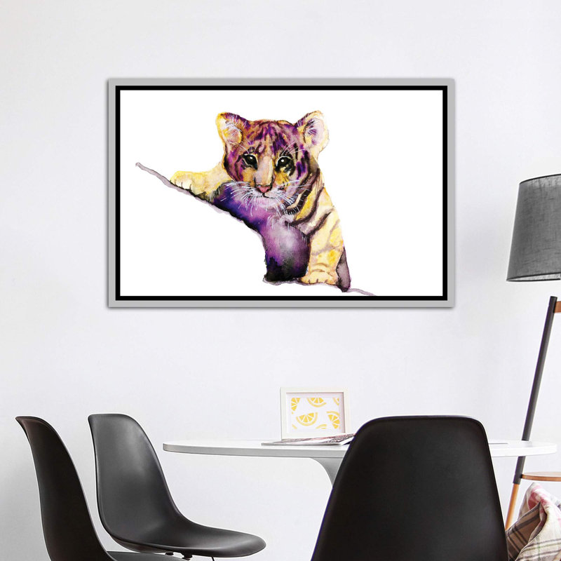 Art little tiger, Toile avec cadre argenté, H 48 po x l 32 po x P 1,5 po