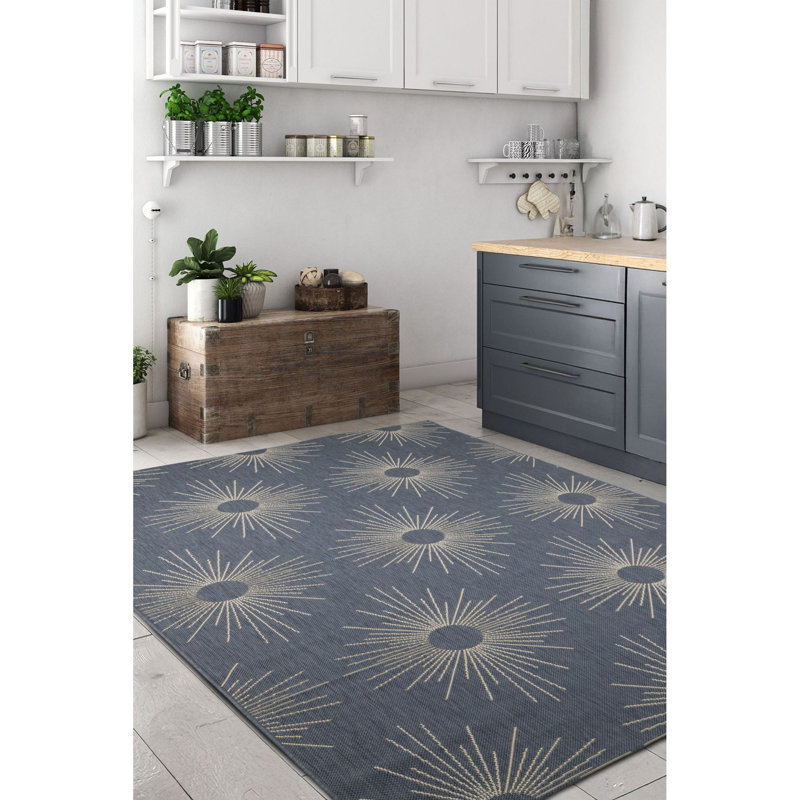 Geometric Indoor / Outdoor Area Rug, Rectangle 16'8" x 24'2"