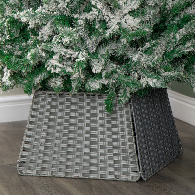 Tree Skirt