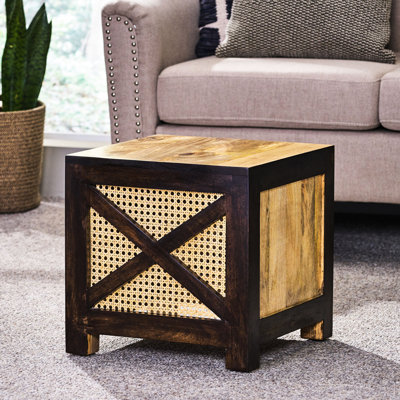 Table de bout en bois rustique avec panneau tissé, table basse carrée pour le salon, naturel