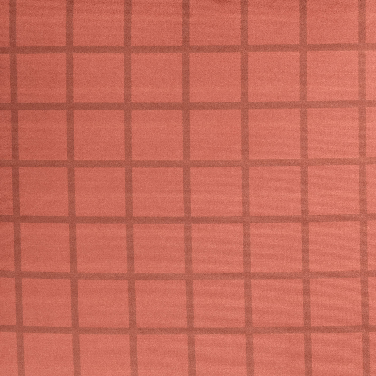 Grid Tree Skirt, Red, 60"