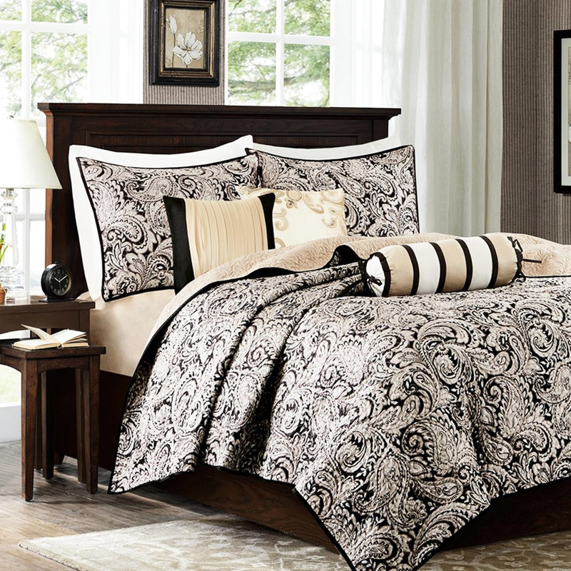 6 Piece Quilt With Pillows - Black King/ King Size Traditional Pattern Microfiber Reverse Cotton Filled For A Peaceful Night Bedding Classic Design Serene Bedroom