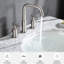 Robinet de salle de bain avec bonde-79416458