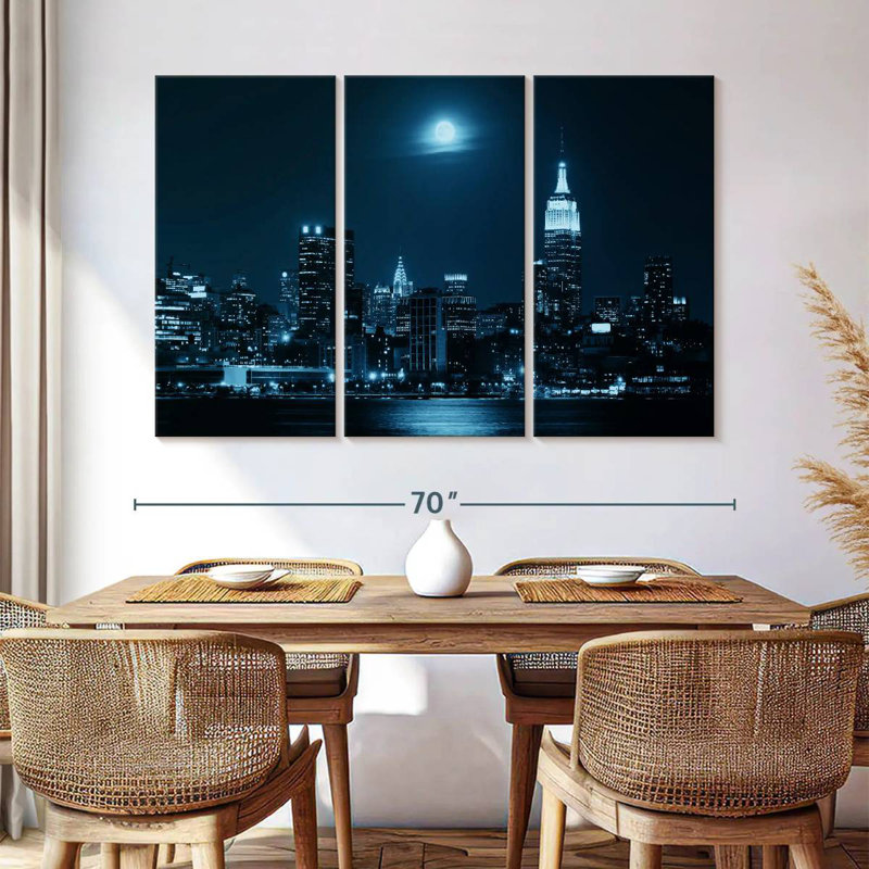 Sebbie Moonrise Over Manhattan, 20" H x 33" W