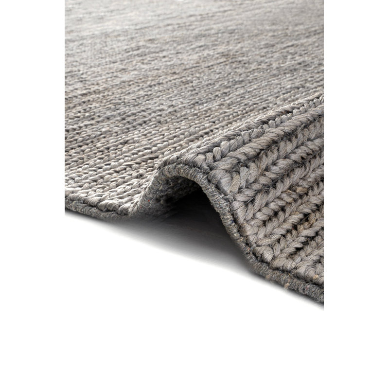Riccard Rectangle Hand Woven Indoor / Outdoor Area Rug, Rectangle 5'6" x 7'10"