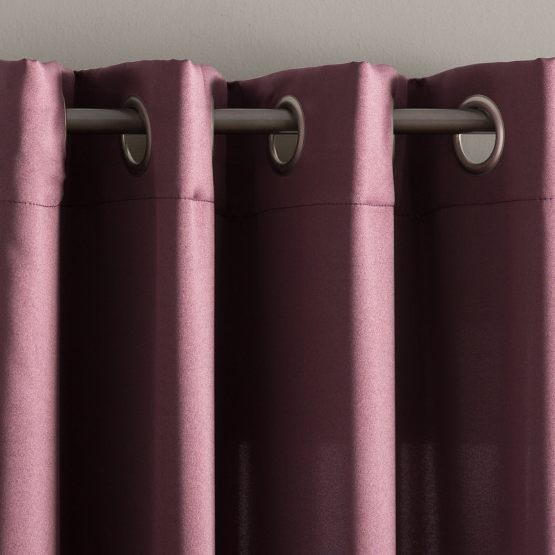 Panneau de rideau à oeillets à économie d'énergie thermique - Basics by Wayfair ™, Prune, l 54" x L 95"