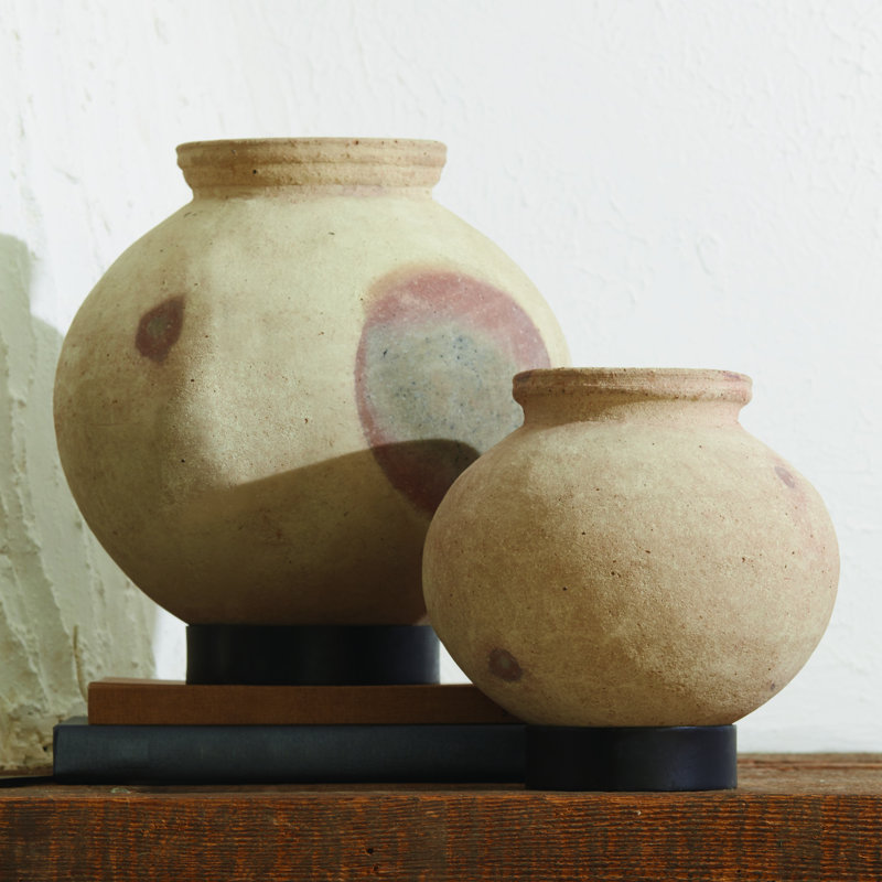 Desert Water Pot w/Iron Base, 13.5" H x 13.5" W x 13.5" D