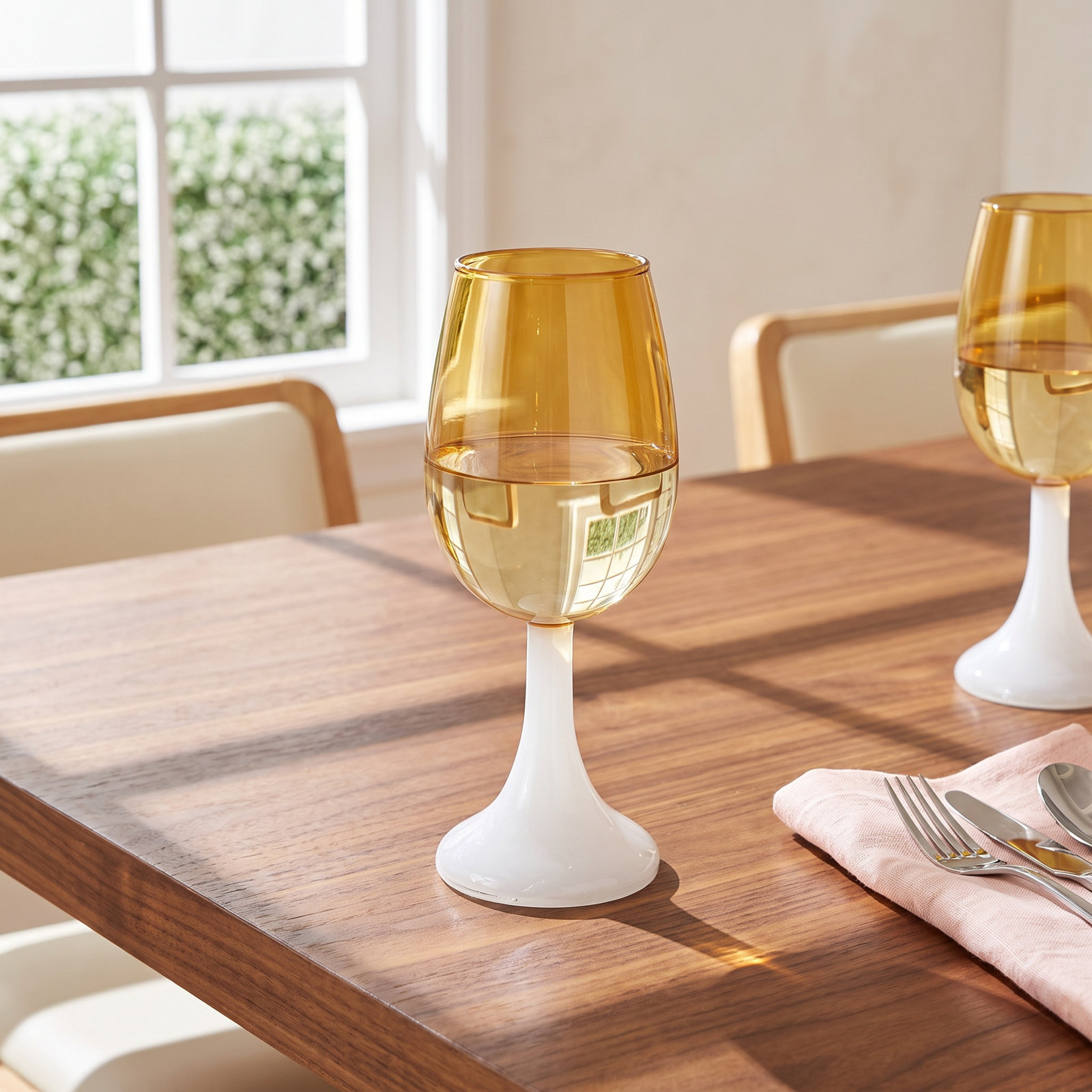 Ardy White Wine Glass