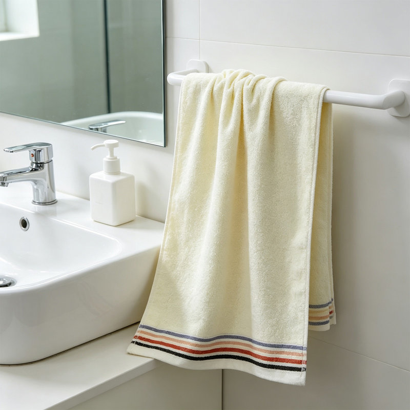 cotton towels Extra Large Towel Measuring Made Of Pures Larger And Lighter Drying Super Soft And Absorbent, Yellow