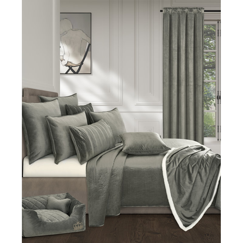 Charcoal Full Velvet Quilt Set with Channel Quilted Pattern