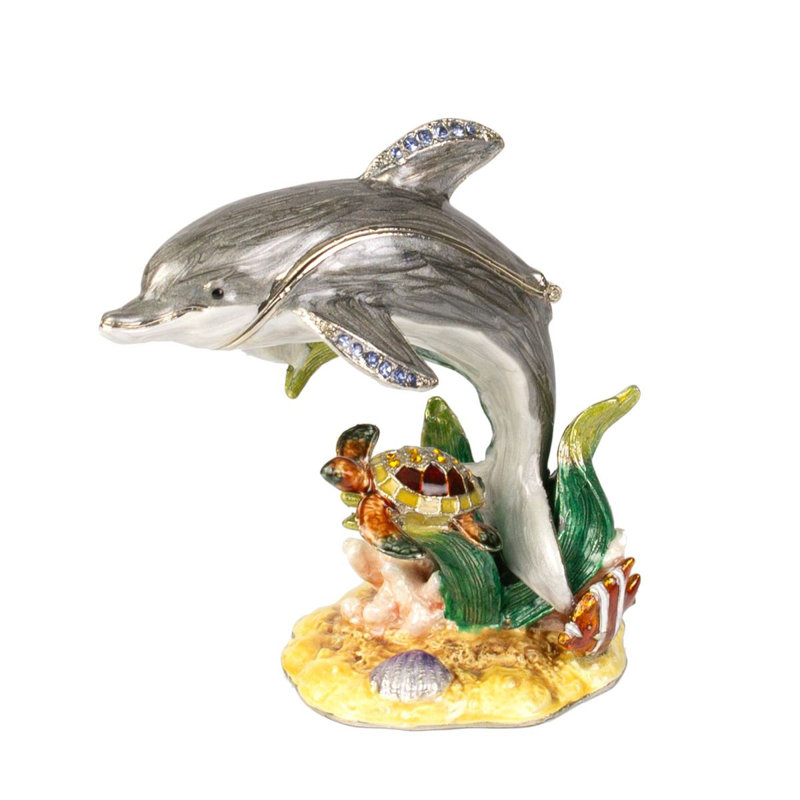 Temara Figurines & Sculptures