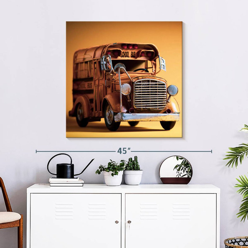 Ancien autobus scolaire, H 30 po x l 30 po