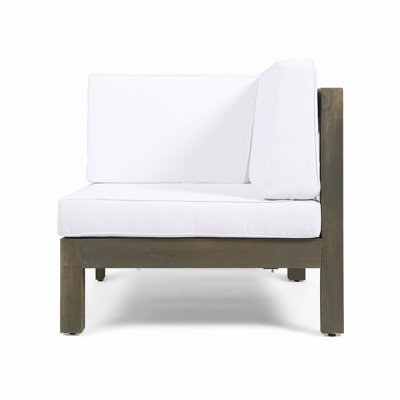 R Arm Chair