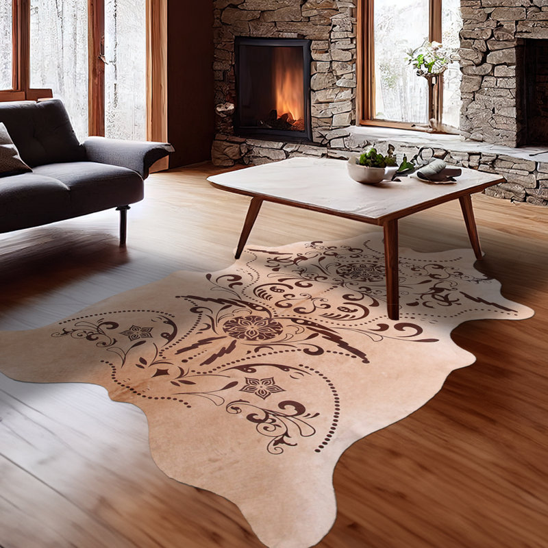 Tapis en cuir de vache brun et beige personnalisé, Nouveauté 6 pi 2 po x 7 pi 4 po