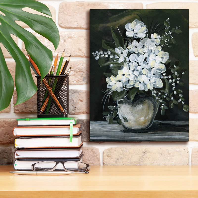 "Epic Graffiti" White Flowers In Vase "par Yvette St. Amant, art mural sur toile, H 16 po x l 12 po x P 0,75 po