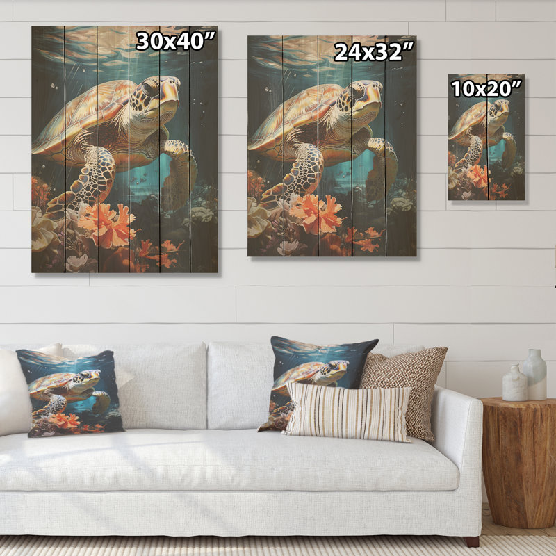 «Playful Sea Turtle I», art mural sur bois de pin naturel, H 20 po x l 10 po