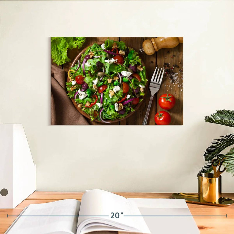Laitue Yarlin et salade de radicchio, H 8 po x l 12 po