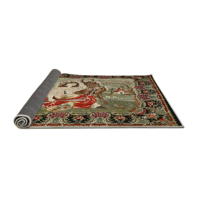Tapis vert/rouge, Rond 3 pi