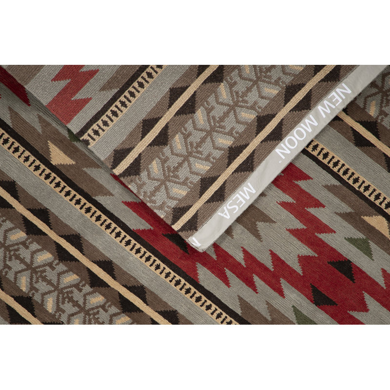 Mesa Wool Southwestern Area Rug, Rectangle 4' x 6'