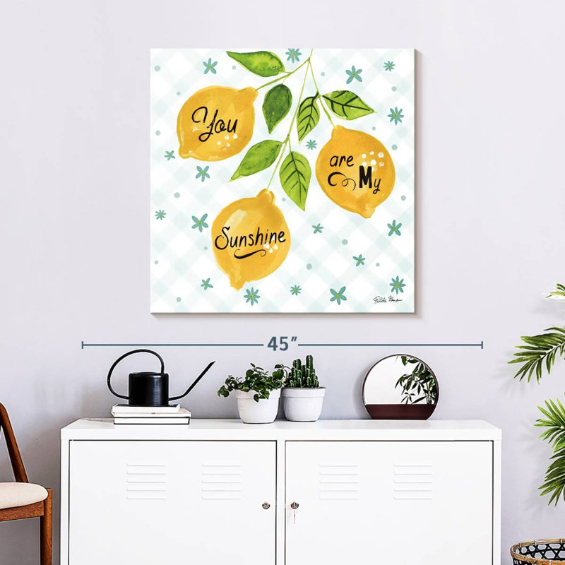 Yarlin Mellow Yellow V, 30" H x 30" W