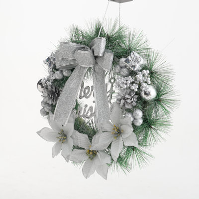 Elegant Christmas Wreath with Mixed Decorations