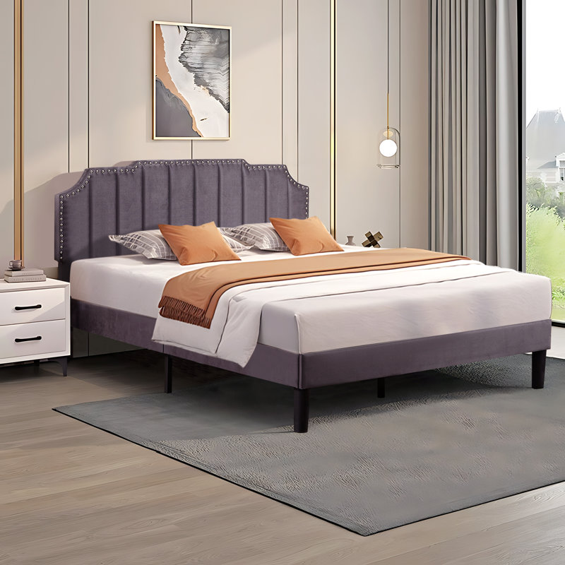 Randallstown Upholstered Bed, Grey