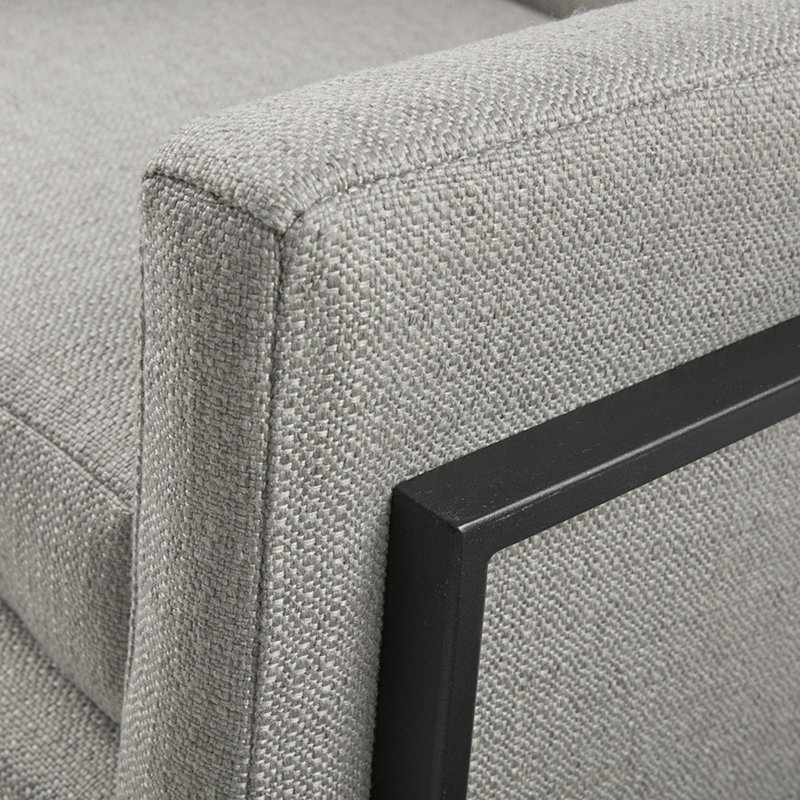 Fauteuil d'appoint Brayden avec structure en métal durable et mousse à haute densité pour un confort et un soutien supérieurs