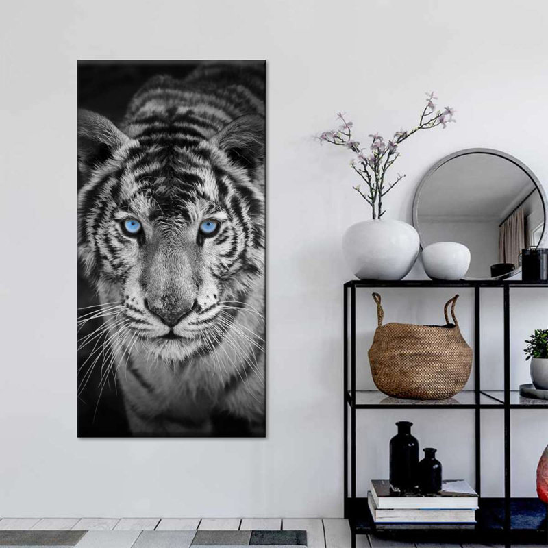 Tigre bleu sur toile, H 54 po x l 27 po x P 1,25 po