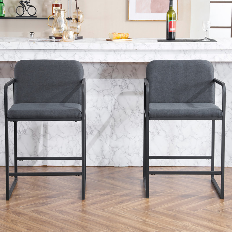 2 pièces de tabourets de bar rembourrés modernes avec structure en métal solide et siège rembourré pour îlot de cuisine, bar à domicile, siège de salle à manger avec accoudoirs améliorant l'esthétique