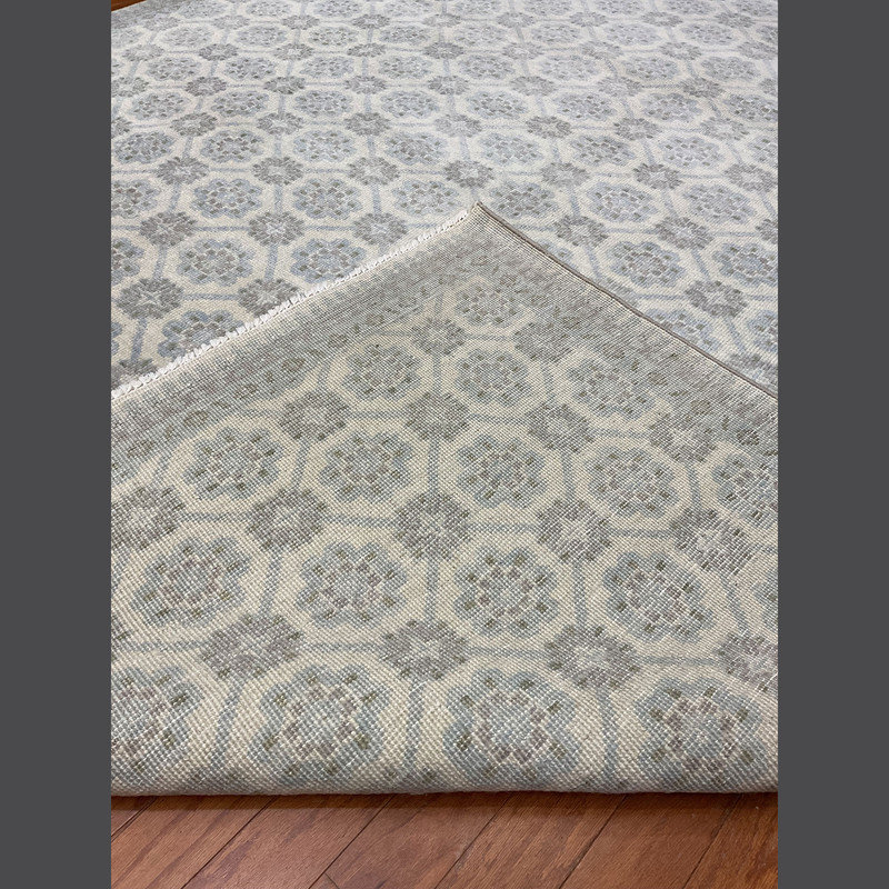 Tapis géométrique gris / beige en laine crocheté à la main à motif géométrique 8 pi x 10 pi