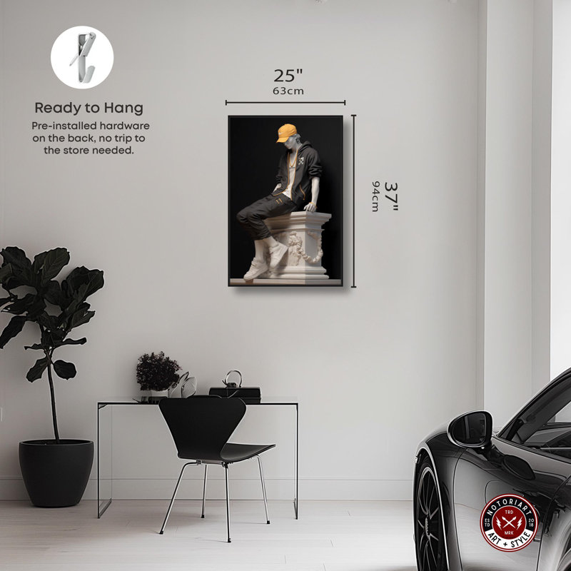 Classical Marble Street Statue III Urban Man Cave par Notoriart, Cadre noir, H 46 po x l 31 po