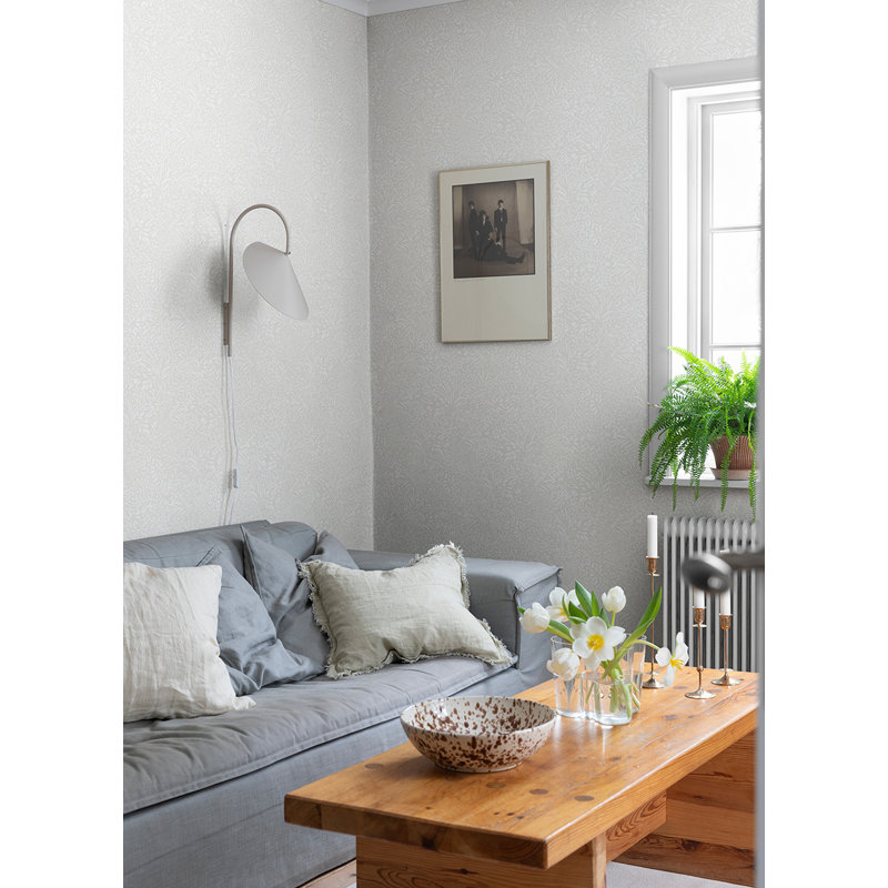 33' L x 20.9" W Wallpaper Roll, Off-White