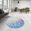Tapis bleu/gris à motifs-106987926