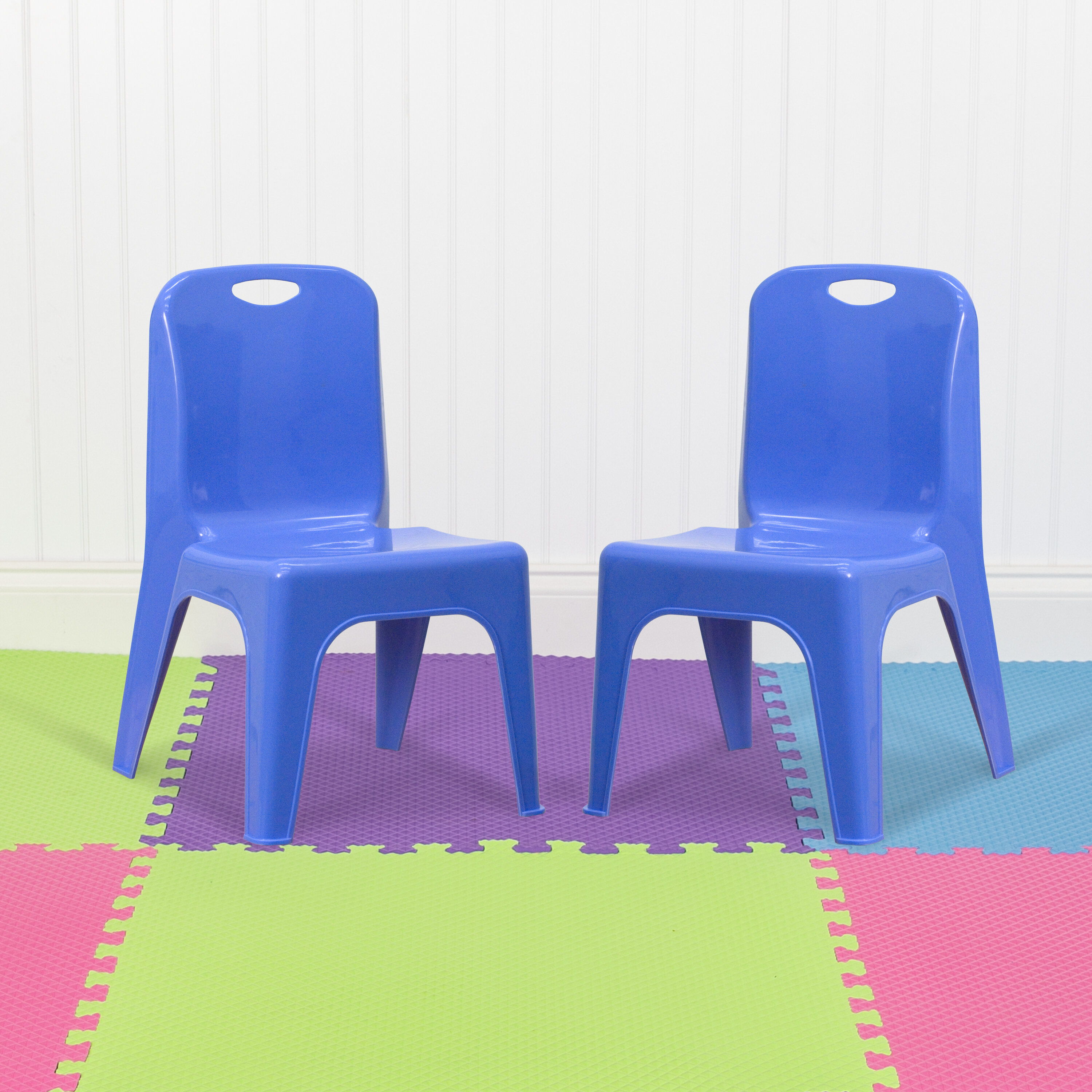 Plastic best sale chair types